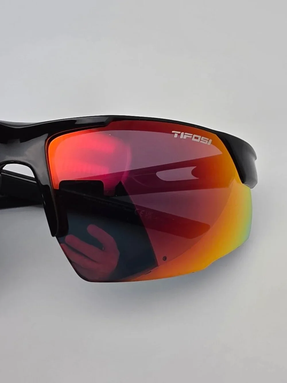 Tifosi Centus Golf Gloss Black Frame Red Mirror Lens Sunglasses w/ Case Taiwan